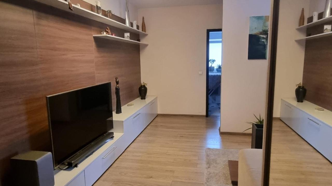Râșnov Loft Apartamento Exterior foto